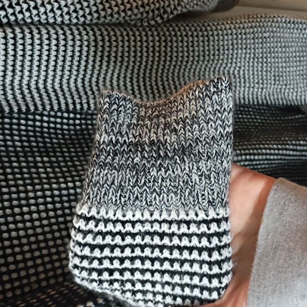 Cardigan Sweater - Picture 6 of 6